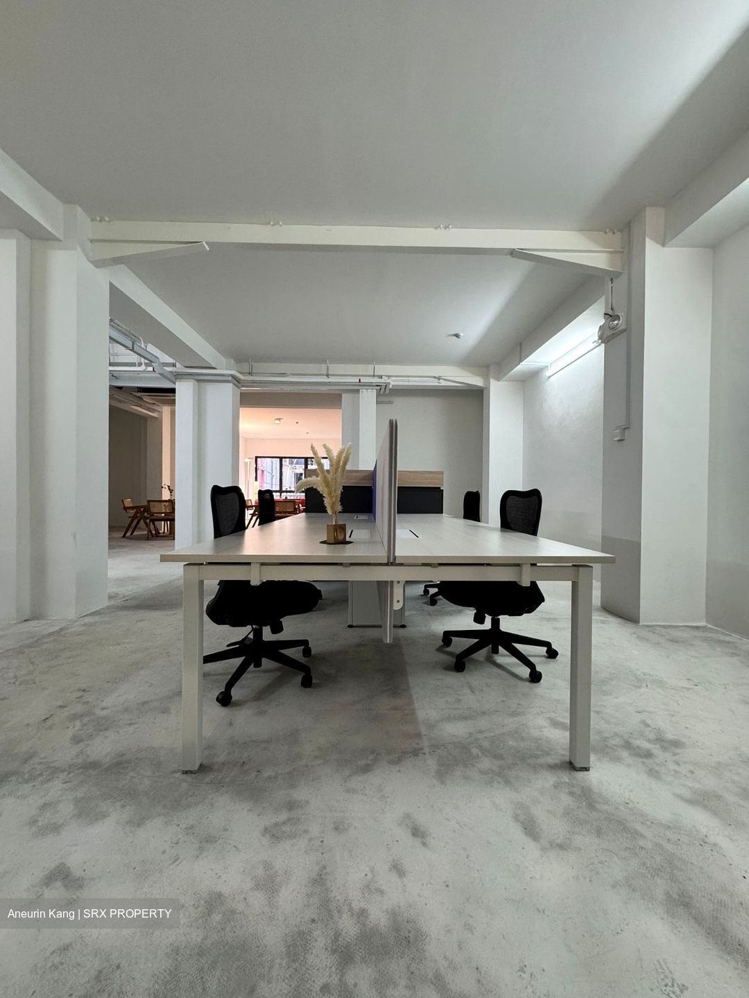 North Canal Road (D1), Office #567660961